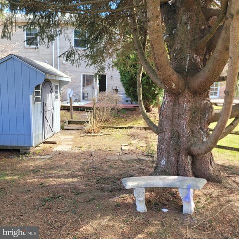 430 CARMARTHEN CT, Exton, PA 19341