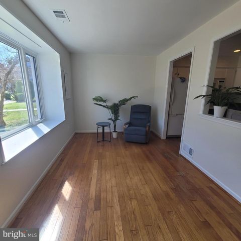 430 CARMARTHEN CT, Exton, PA 19341