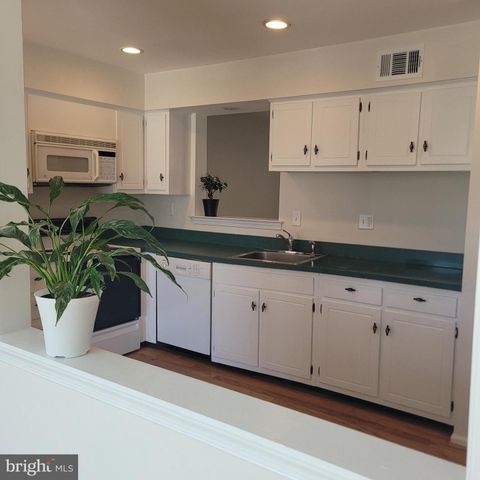 430 CARMARTHEN CT, Exton, PA 19341