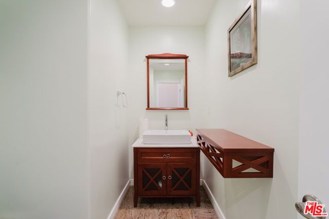 9047 Riderwood Drive, Sunland (los Angeles), CA 91040