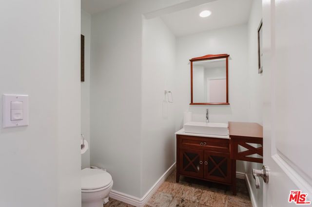9047 Riderwood Drive, Sunland (los Angeles), CA 91040