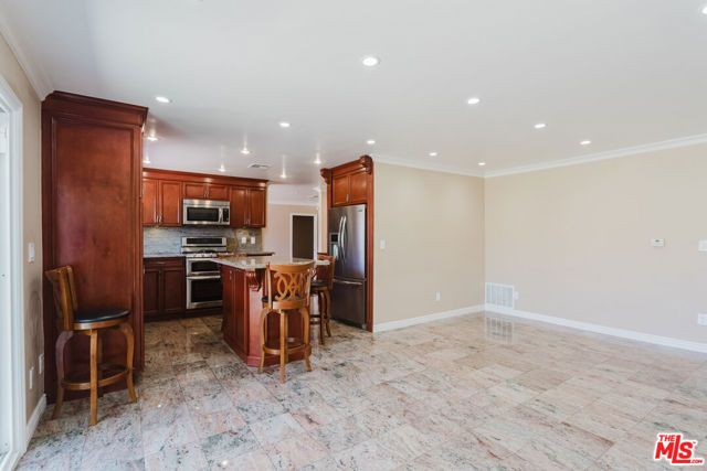 9047 Riderwood Drive, Sunland (los Angeles), CA 91040