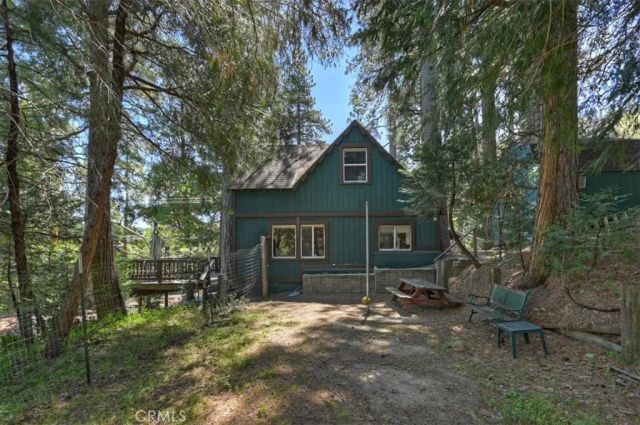 23940 Cresta Drive, Crestline, CA 92325