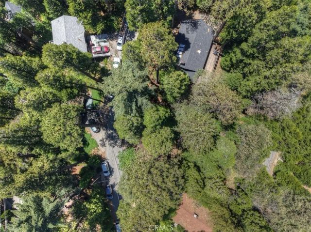 23940 Cresta Drive, Crestline, CA 92325