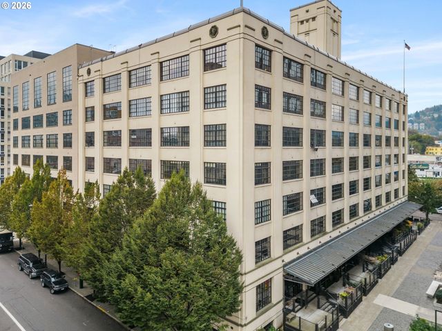 1400 Nw IRVING St 527, Portland, OR 97209