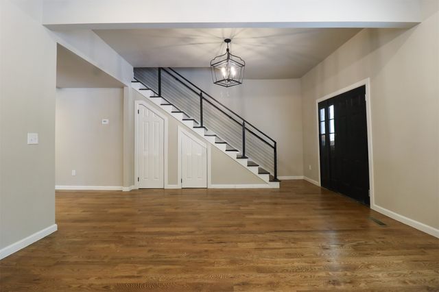 1516 W School Street, Claremore, OK 74017