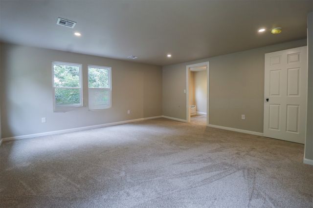 1516 W School Street, Claremore, OK 74017