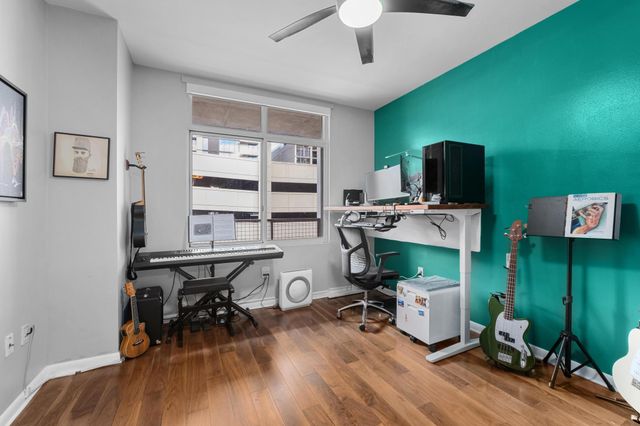 54 Rainey ST 609, Austin, TX 78701