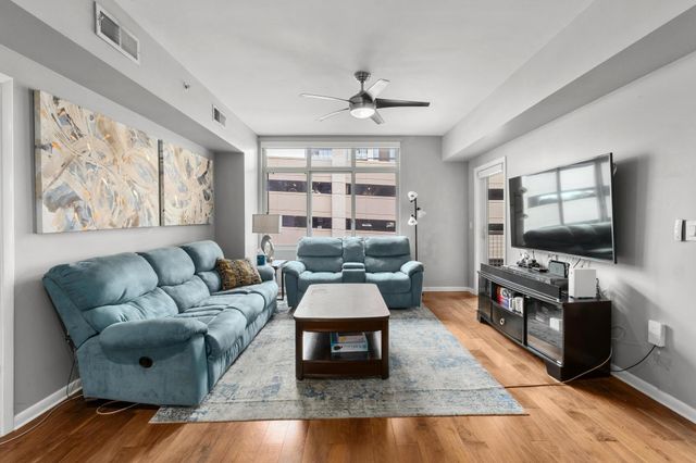 54 Rainey ST 609, Austin, TX 78701