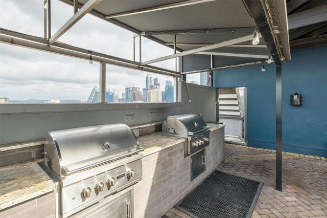 54 Rainey ST 609, Austin, TX 78701