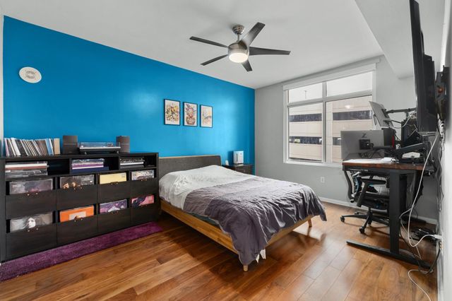 54 Rainey ST 609, Austin, TX 78701
