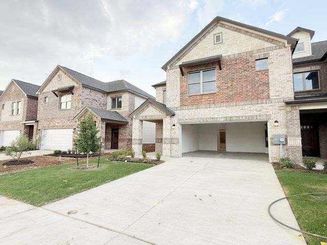 128 Pinkie Holmes Drive, Grand Prairie, TX 75050