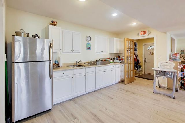 26811 N Oakdale Lane, Mundelein, IL 60060