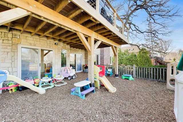 26811 N Oakdale Lane, Mundelein, IL 60060