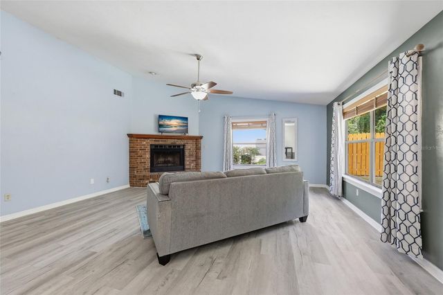 5908 NW 36TH PLACE, Gainesville, FL 32606