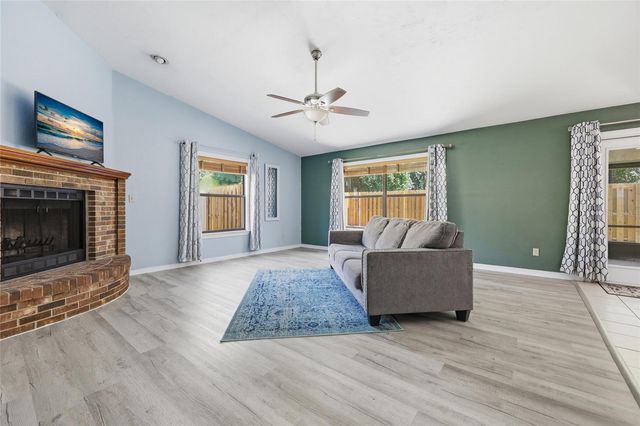 5908 NW 36TH PLACE, Gainesville, FL 32606