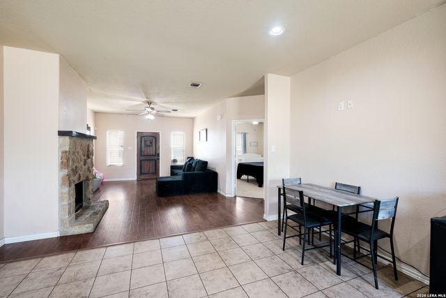 531 INDIAN XING, Jourdanton, TX 78026