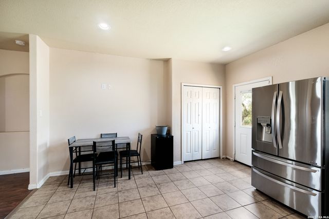 531 INDIAN XING, Jourdanton, TX 78026