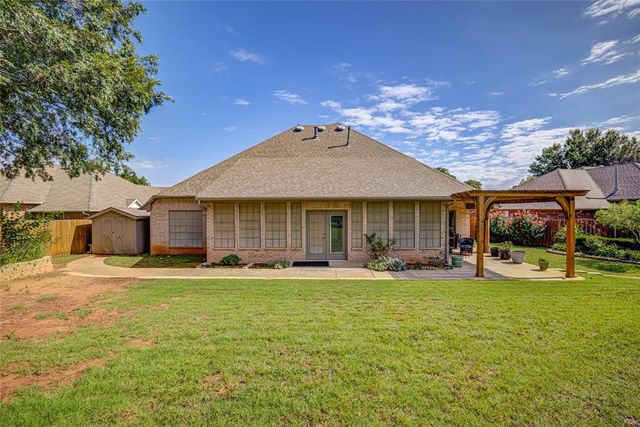2916 Misty Ridge Drive, Norman, OK 73071