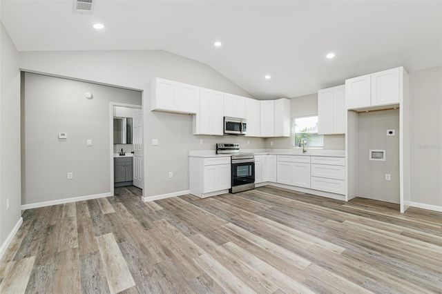 2323 WEBER STREET, Lakeland, FL 33801