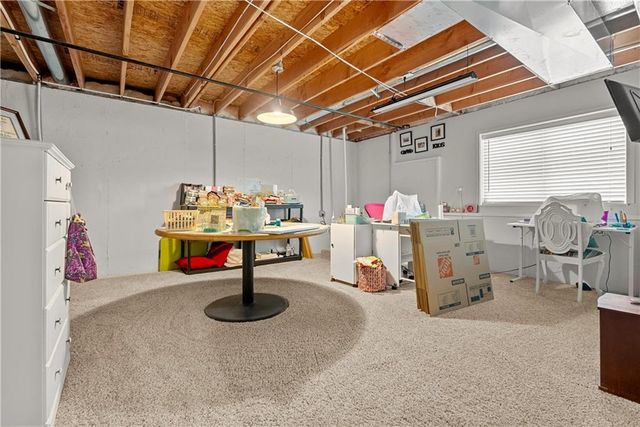 25404 E 30th Street S, Blue Springs, MO 64015