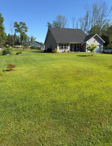 300 Robinson Road, Plattsburgh, NY 12901