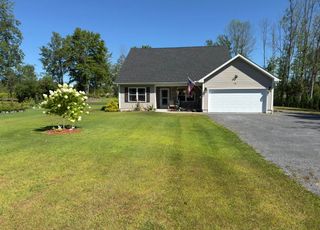300 Robinson Road, Plattsburgh, NY 12901