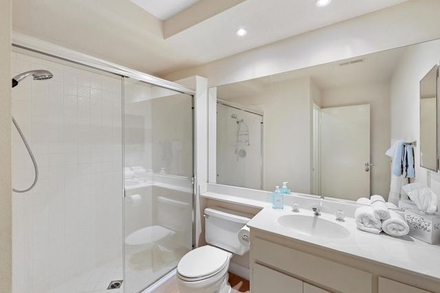 786 Montana Vista Drive, Palm Desert, CA 92211