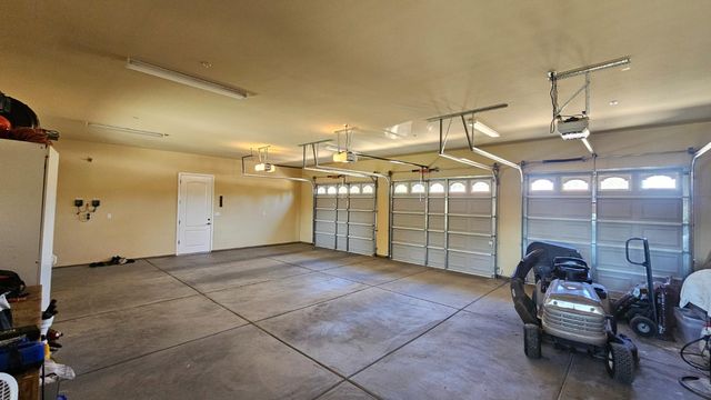 12628 Fernwood Drive, Madera, CA 93636
