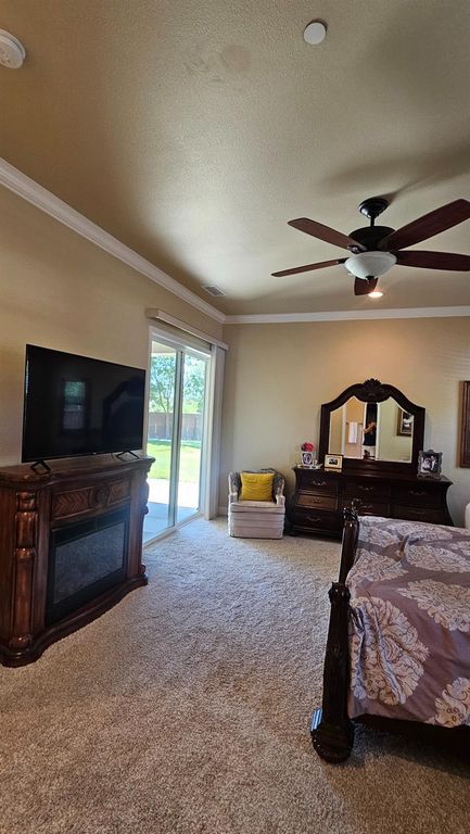 Image 21 of property listing at 12628 Fernwood Drive, Madera, CA 93636