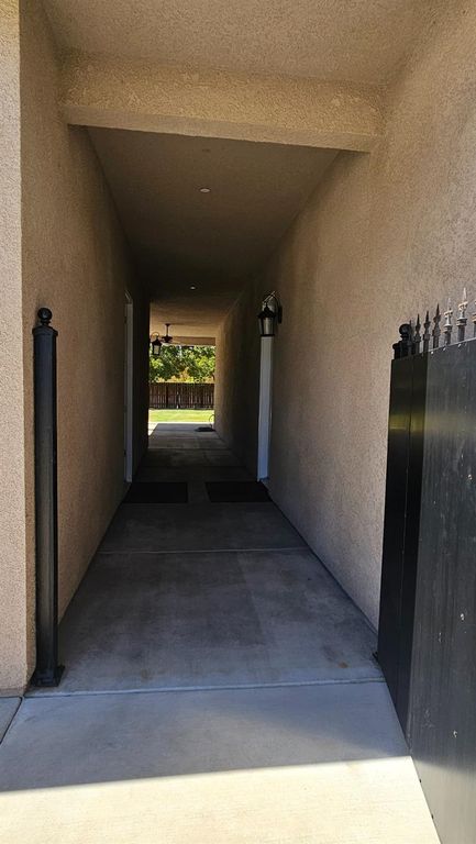 Image 29 of property listing at 12628 Fernwood Drive, Madera, CA 93636
