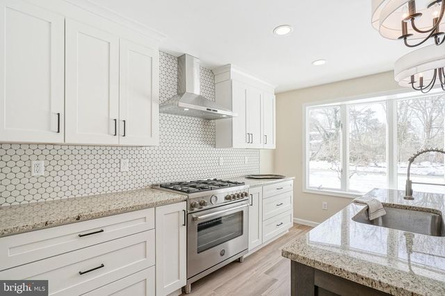 343 TAVISTOCK DR, Medford, NJ 08055