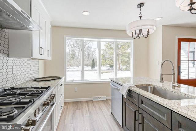 343 TAVISTOCK DR, Medford, NJ 08055