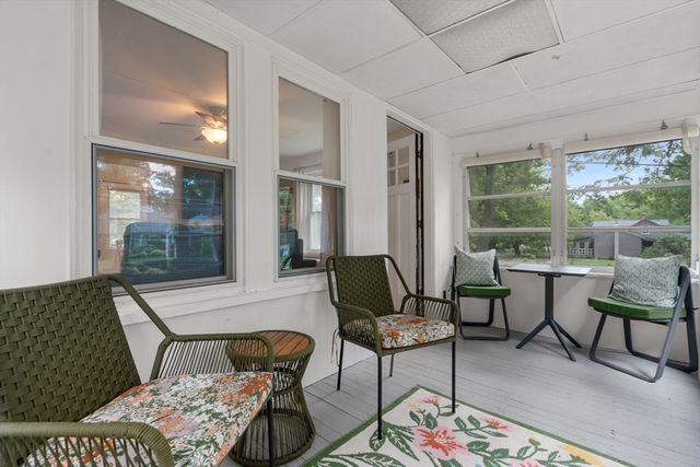 107 Winter Hill Rd, Holden, MA 01520