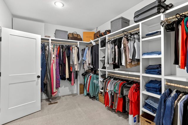 6207 S Maryland Avenue, Springfield, MO 65810