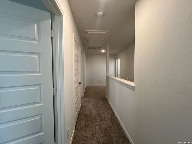 501 Jean St, Seguin, TX 78155