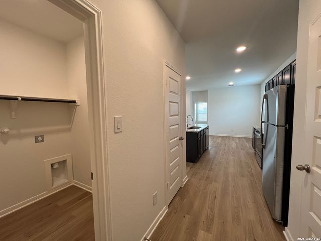 501 Jean St, Seguin, TX 78155