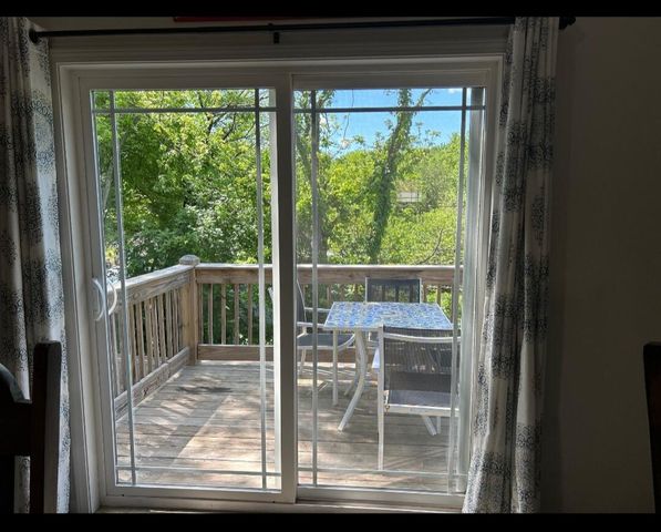 314 W College Street, Branson, MO 65616