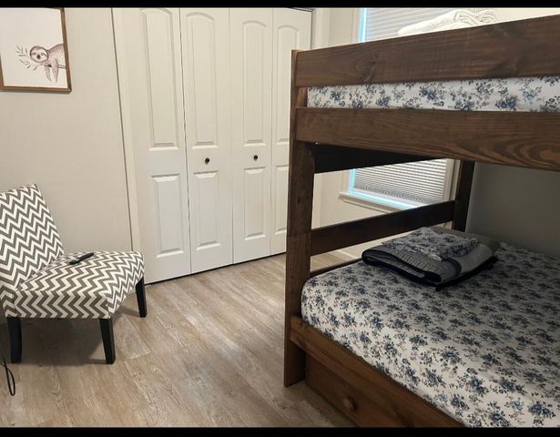 314 W College Street, Branson, MO 65616