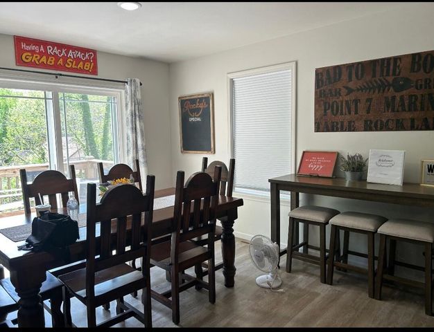 314 W College Street, Branson, MO 65616