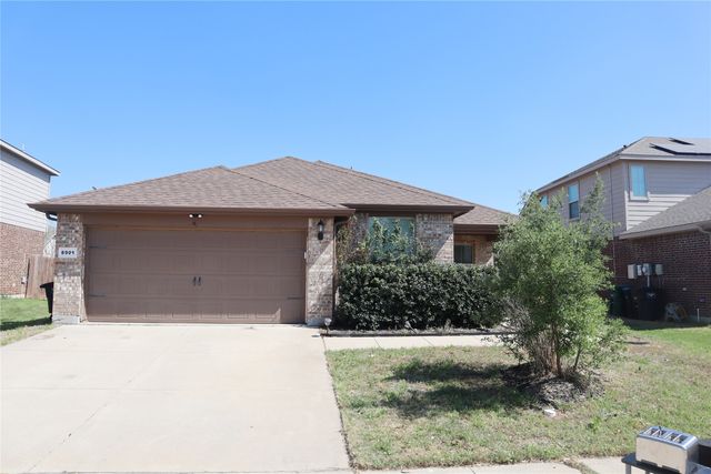 8901 Cold Harbor Street, Fort Worth, TX 76123