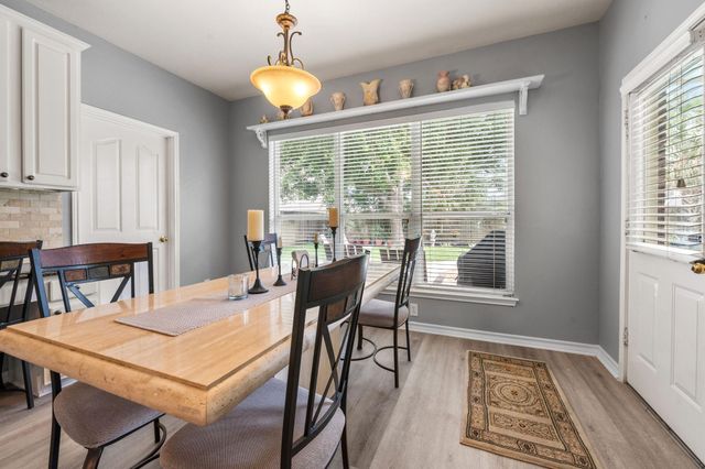 6422 Walston Bend Drive, Sugar Land, TX 77479