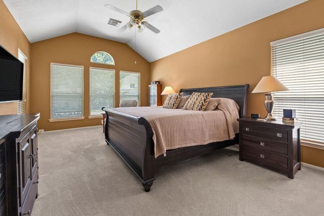 6422 Walston Bend Drive, Sugar Land, TX 77479