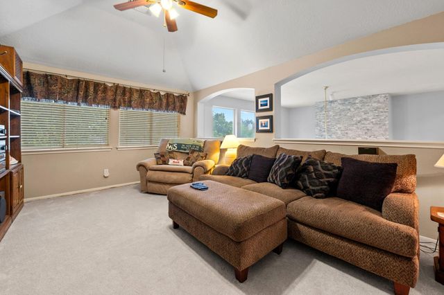 6422 Walston Bend Drive, Sugar Land, TX 77479