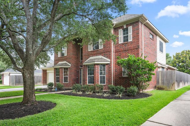 6422 Walston Bend Drive, Sugar Land, TX 77479
