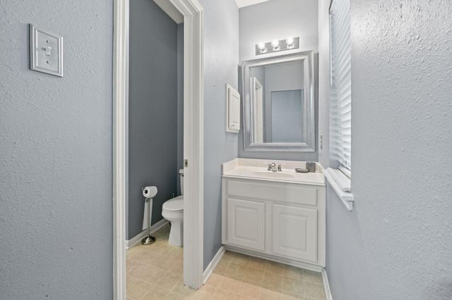 6422 Walston Bend Drive, Sugar Land, TX 77479