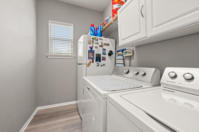 6422 Walston Bend Drive, Sugar Land, TX 77479