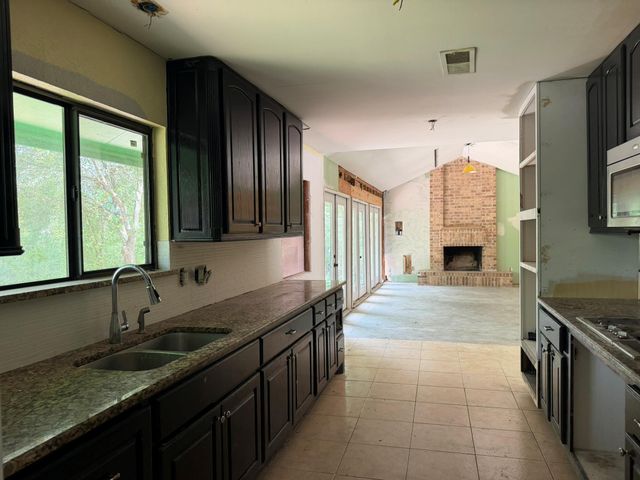 6302 Waynesburg CV, Austin, TX 78723