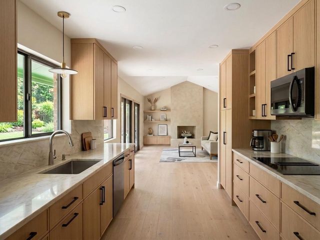 6302 Waynesburg CV, Austin, TX 78723