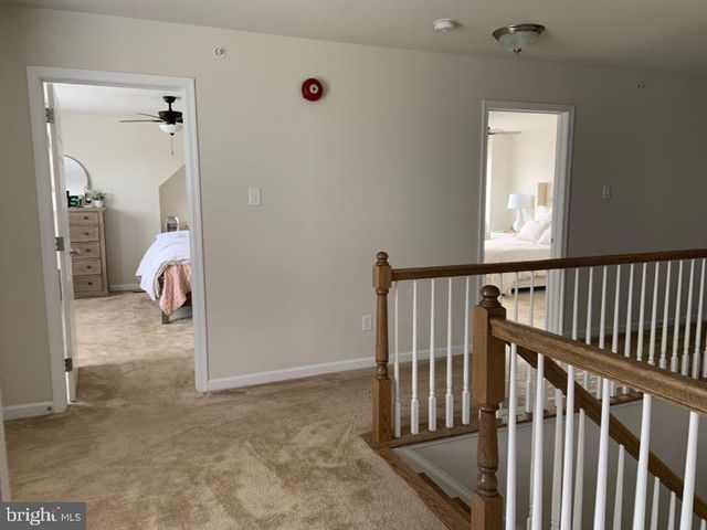 30 S TOMPKINS SQ, Downingtown, PA 19335